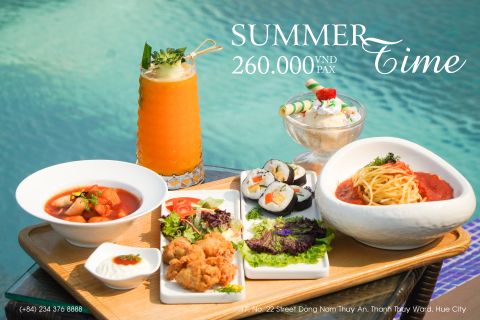 DIVE INTO A VIBRANT SUMMER AT THE 360° GLASS-BOTTOM INFINITY POOL – ONLY AT LA VELA HUE HOTEL!